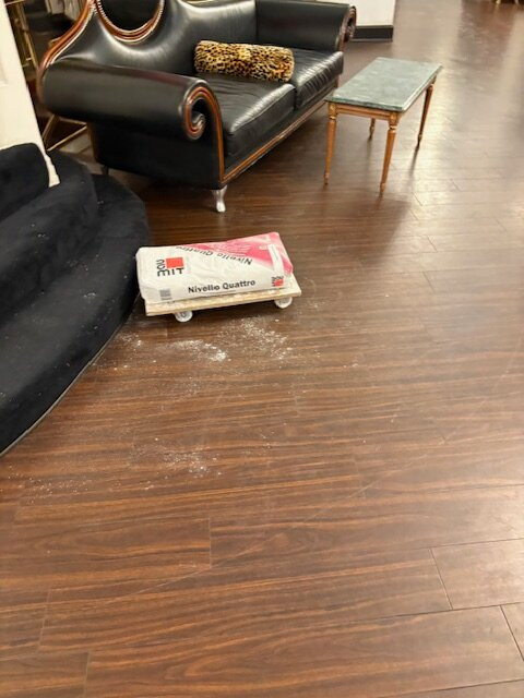 哈雷多梅洛酒店主图