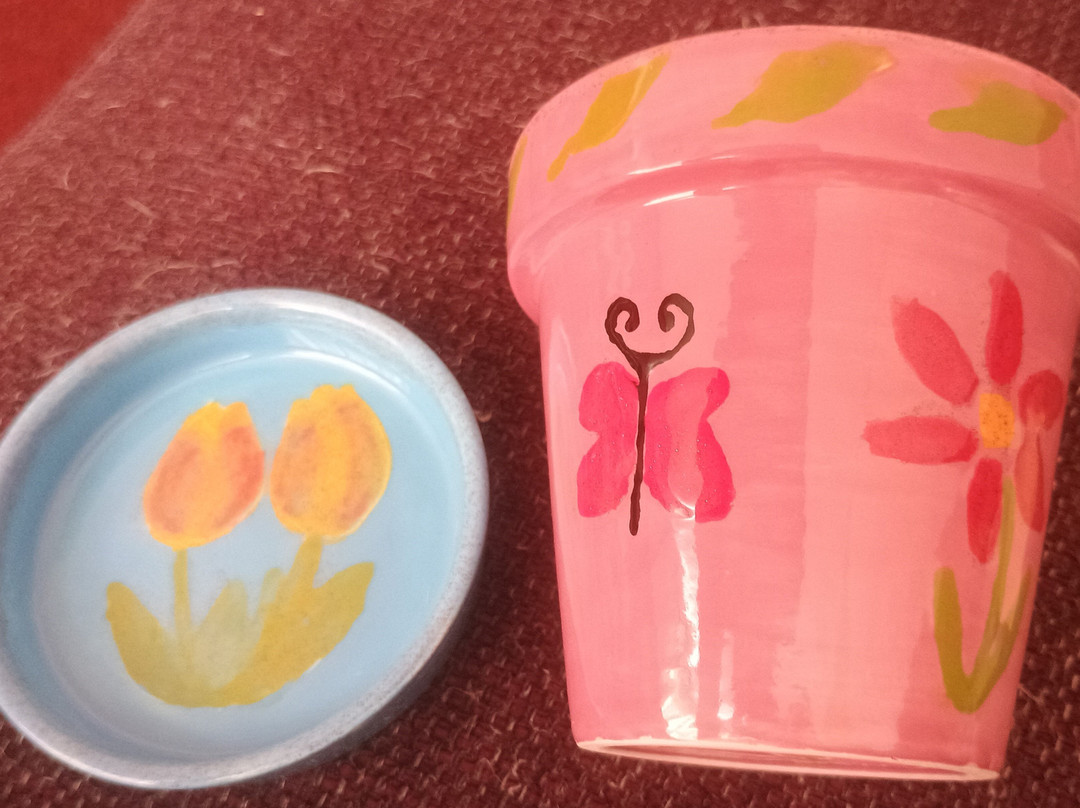 Mad Hatters Pottery Cafe, Arborfield-Arborfield Cross必去景点