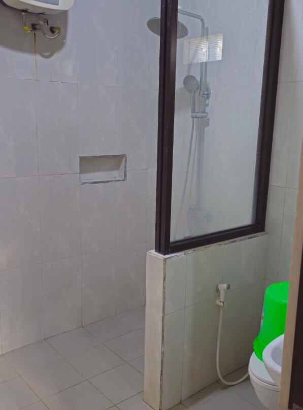 Family Stay Beach View at Omah Sundak 3主图