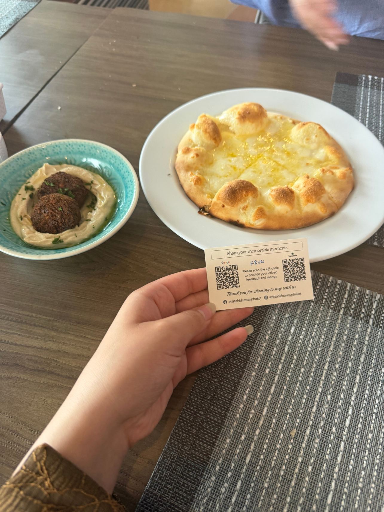 芭东普吉岛艾维斯塔度假村美憬阁酒店-旅行者