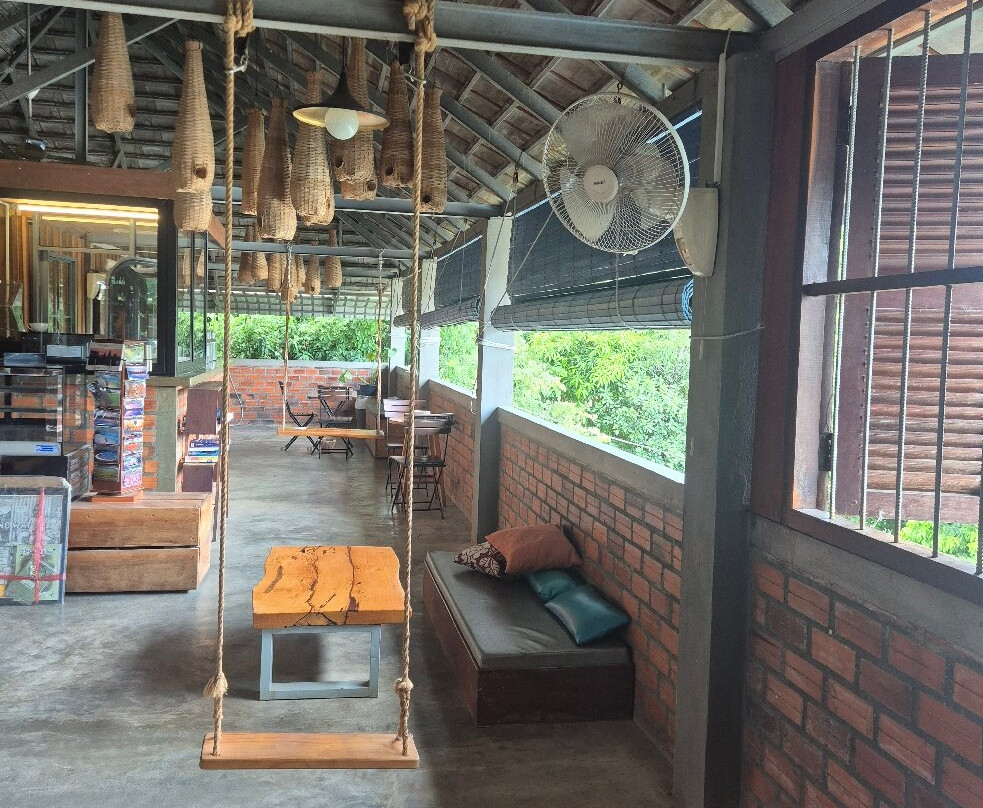Romcheik 5 Art Space & Café-马德望必去景点