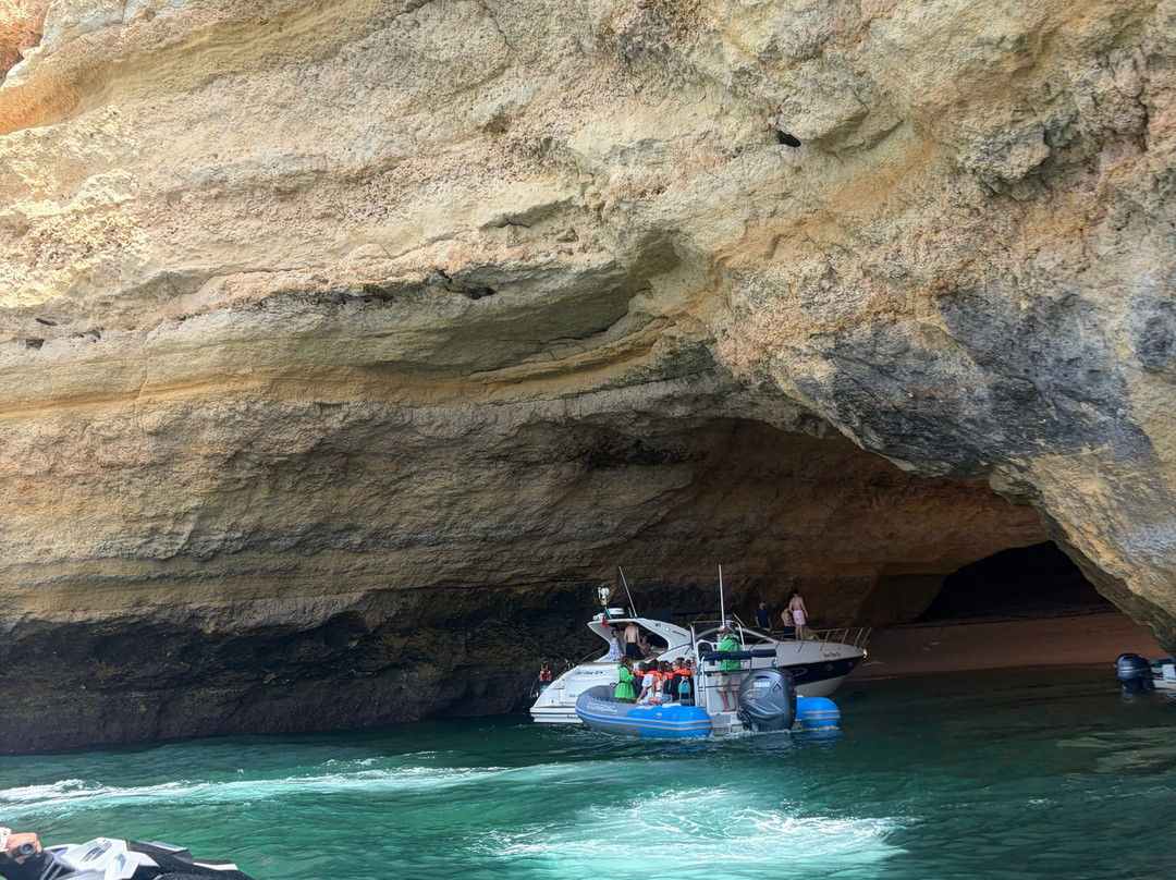 Xplore Benagil Kayak&Sup-Benagil必去景点