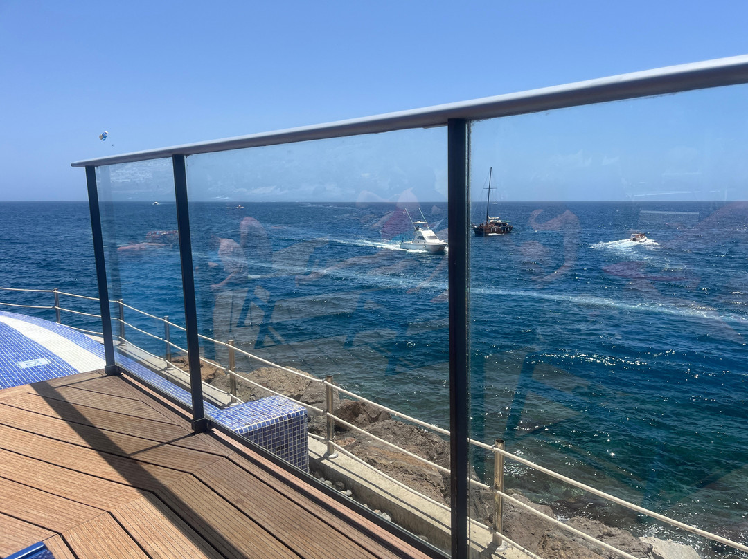 滨海套房酒店主图