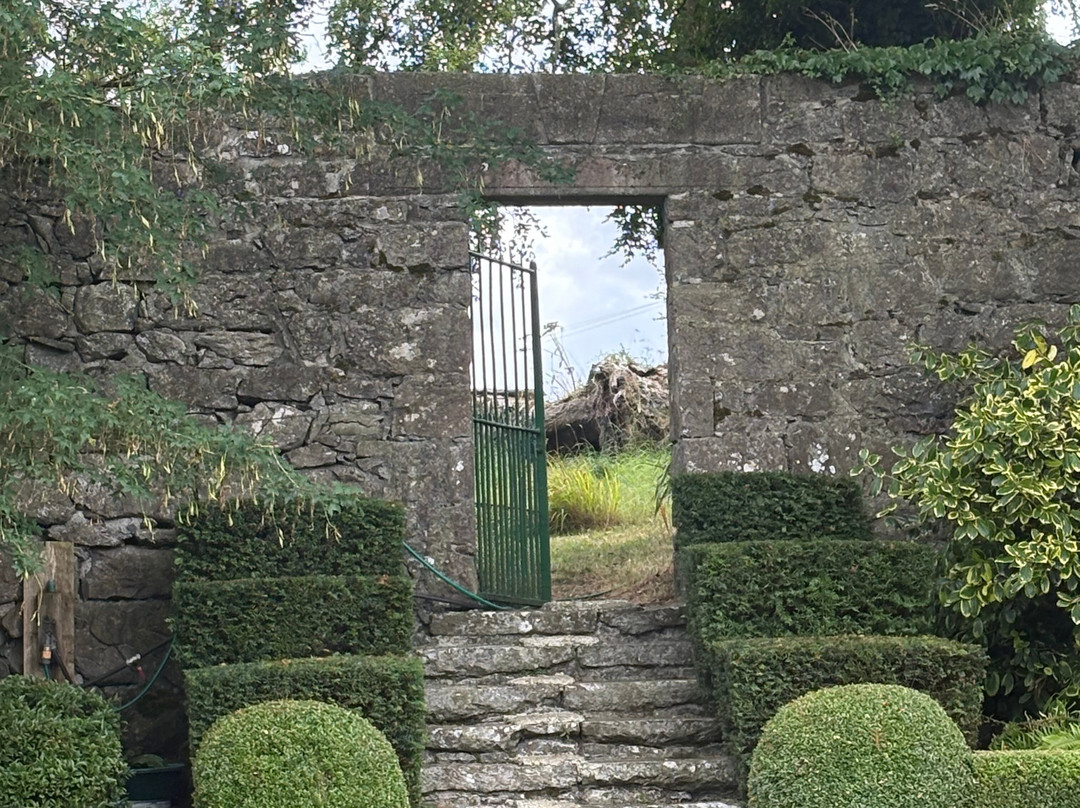 Woodville Walled Garden-Kilchreest必去景点