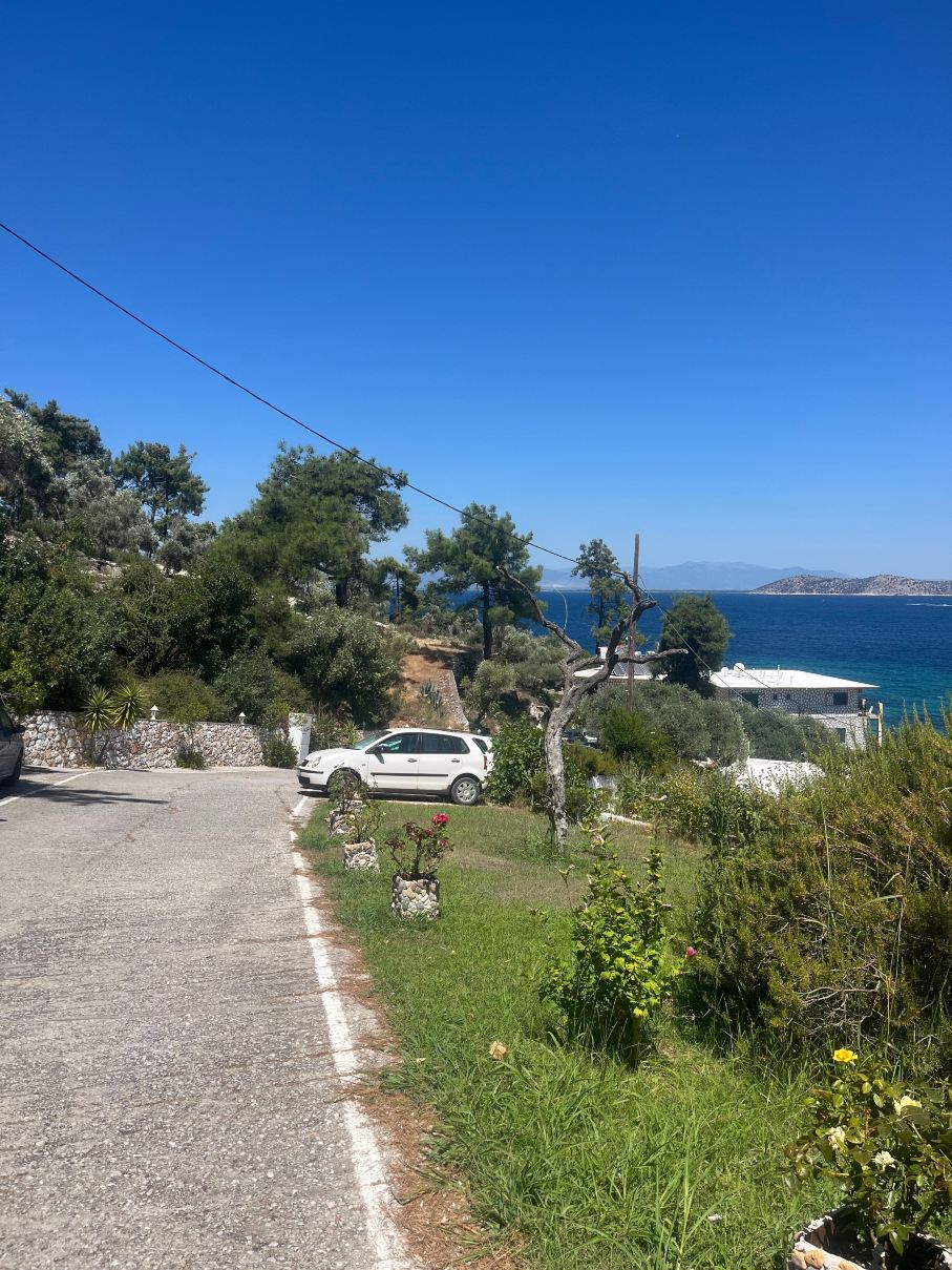 Nisteri Beach Hotel Villa-旅行者