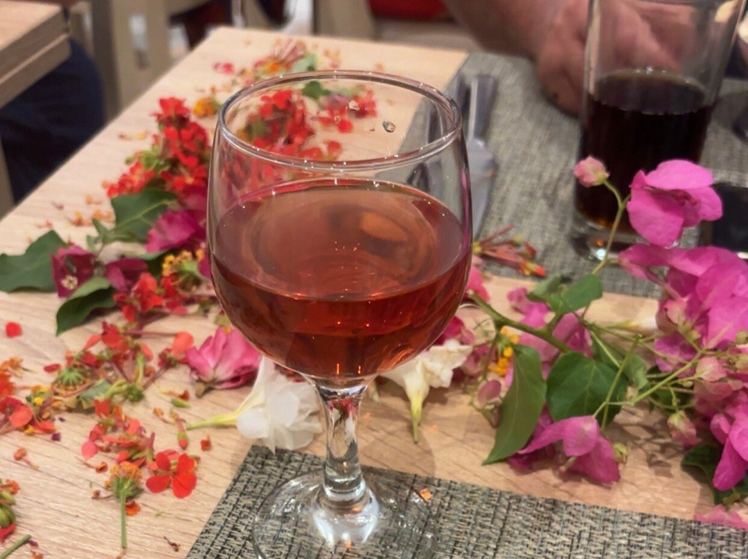 诺扎皇家酒店主图