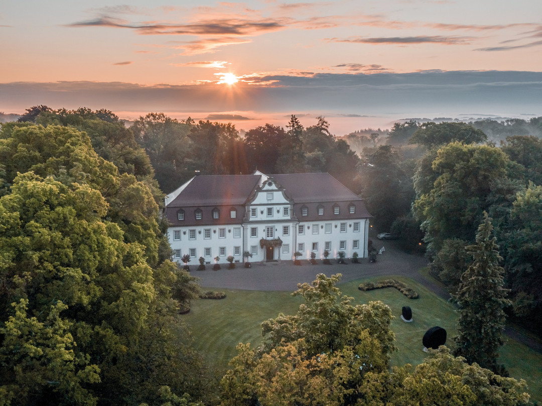 诺伊恩施泰因酒店住宿-Wald & Schlosshotel Friedrichsruhe