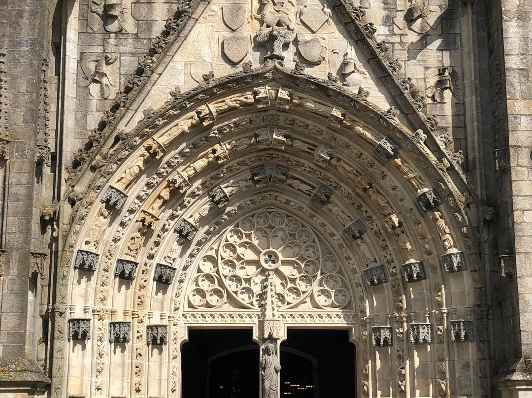 Cathédrale Saint-Corentin-坎佩尔必去景点