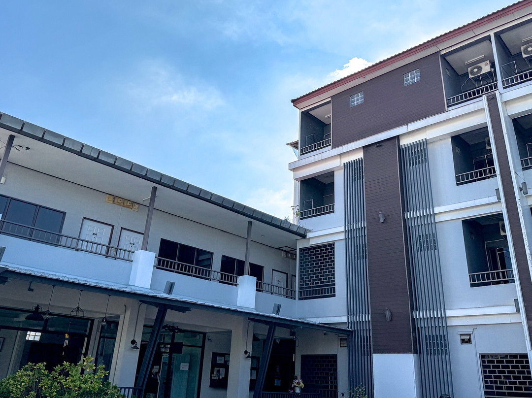 吞华仓酒店住宿-Jitrawadee Hotel