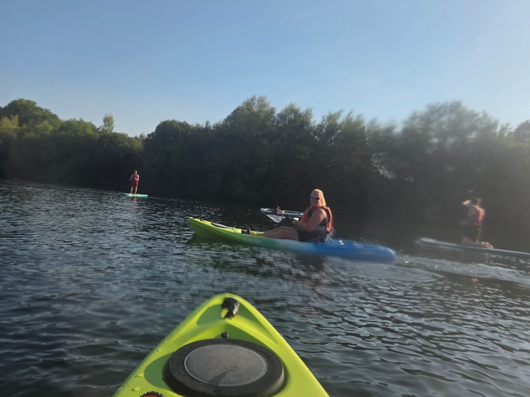 Cotswold Water Park Hire-南塞尔尼必去景点