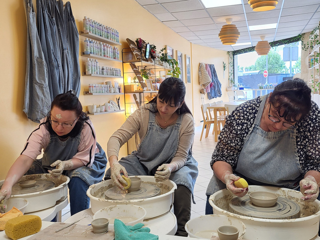 Nuances Ceramics-利布尔纳必去景点
