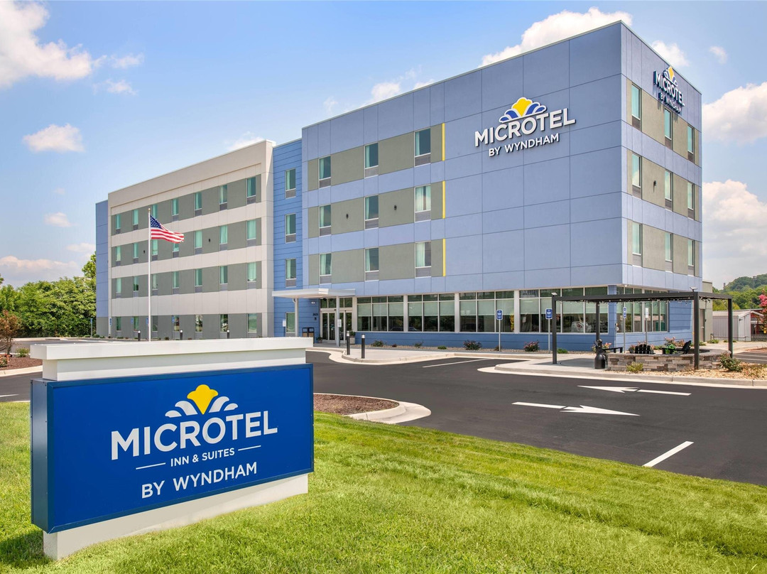 Microtel Inn & Suites by Wyndham Danville VA