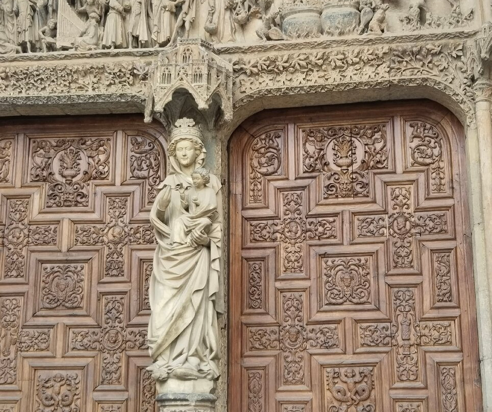 Catedral Santa María De León-莱昂必去景点