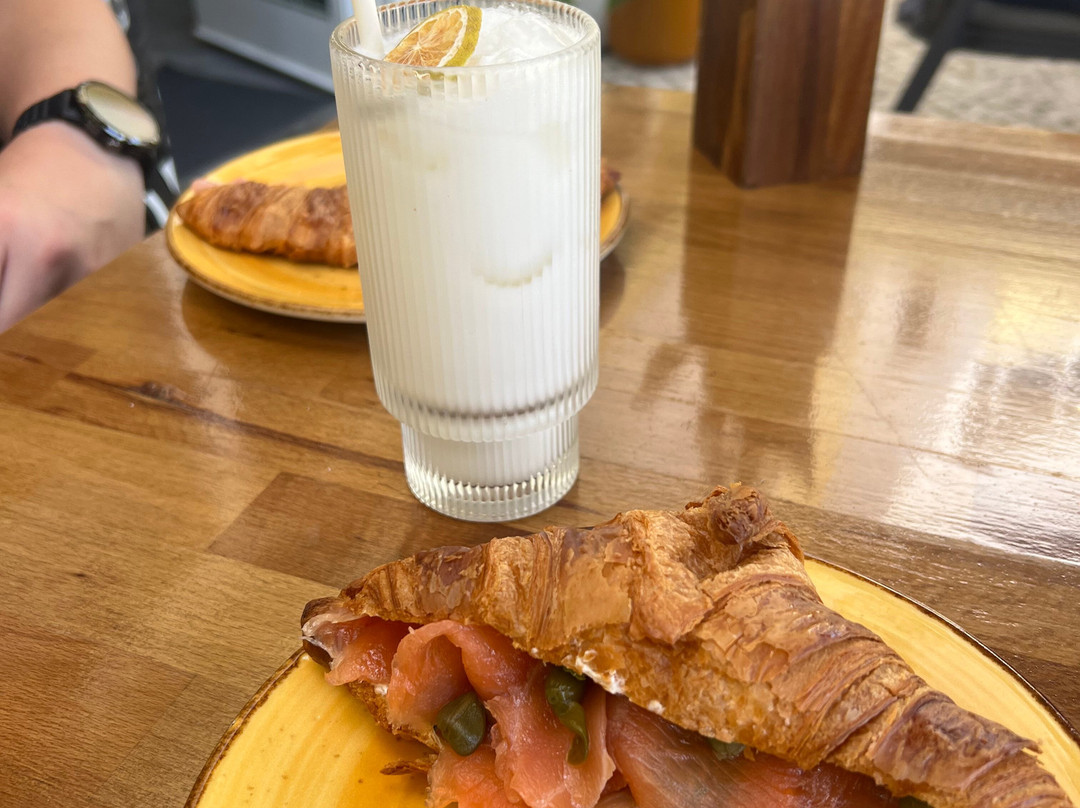 Vroom Specialty Сoffee & Brunch