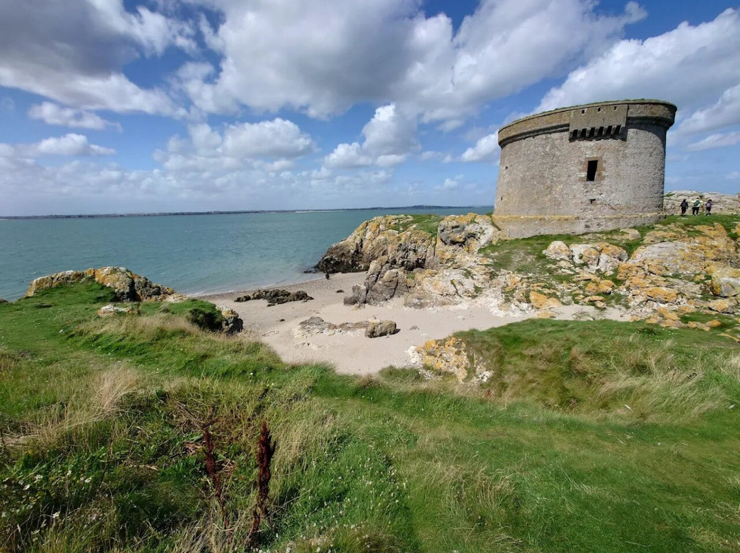 Howth Cliff Cruises-霍斯必去景点