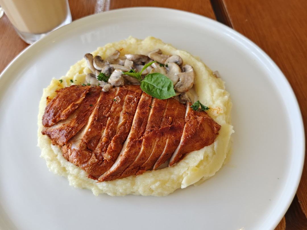 My Berry Cafe & Eats