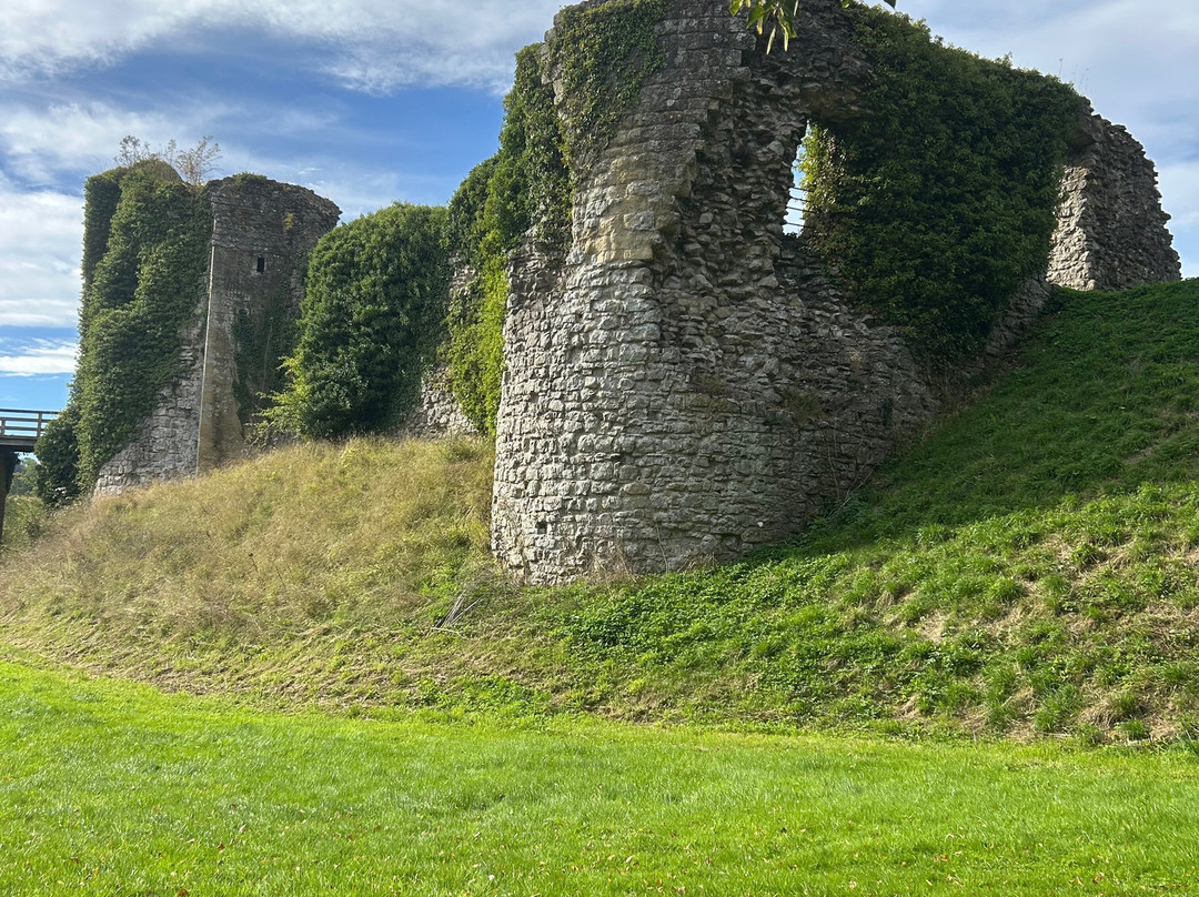 Helmsley Castle-赫尔姆斯利必去景点