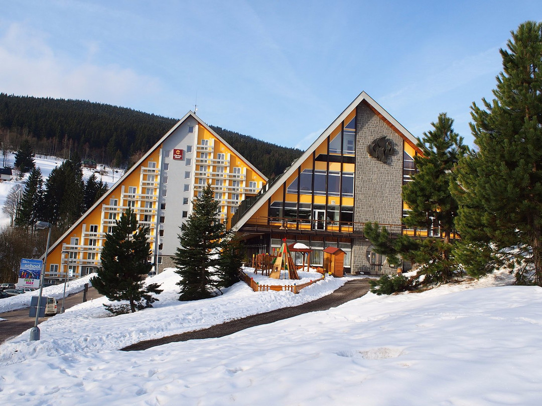 Pinia Hotel & Resort