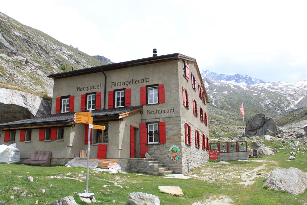Berghotel Almagelleralp-客卧