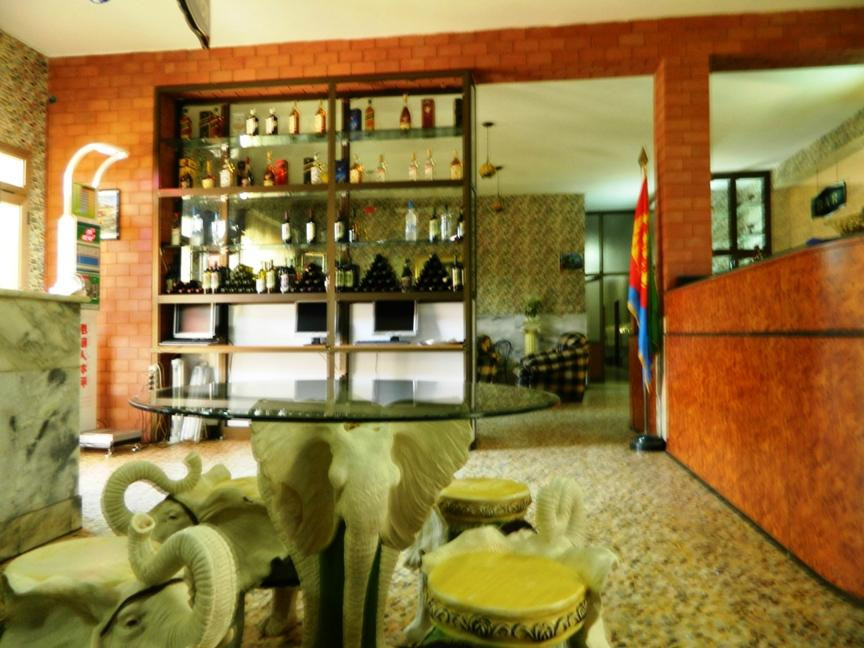 阿斯玛拉酒店住宿-Lion Hotel