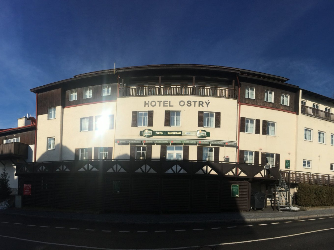 铁矿镇酒店住宿-Hotel Ostry