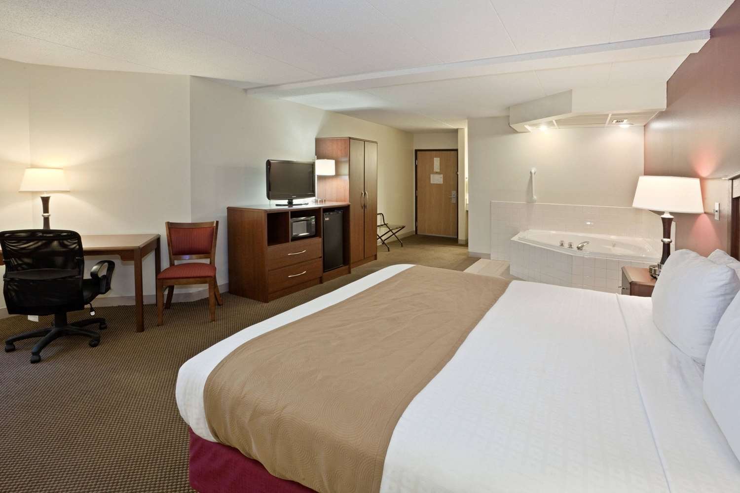 AmericInn by Wyndham Mitchell-官方