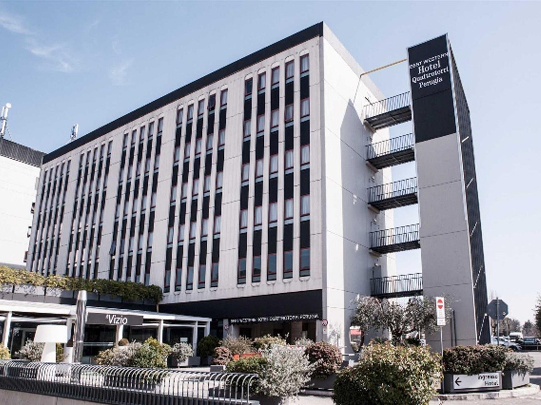 贝斯特韦斯特昆特洛托利高尔夫酒店主图