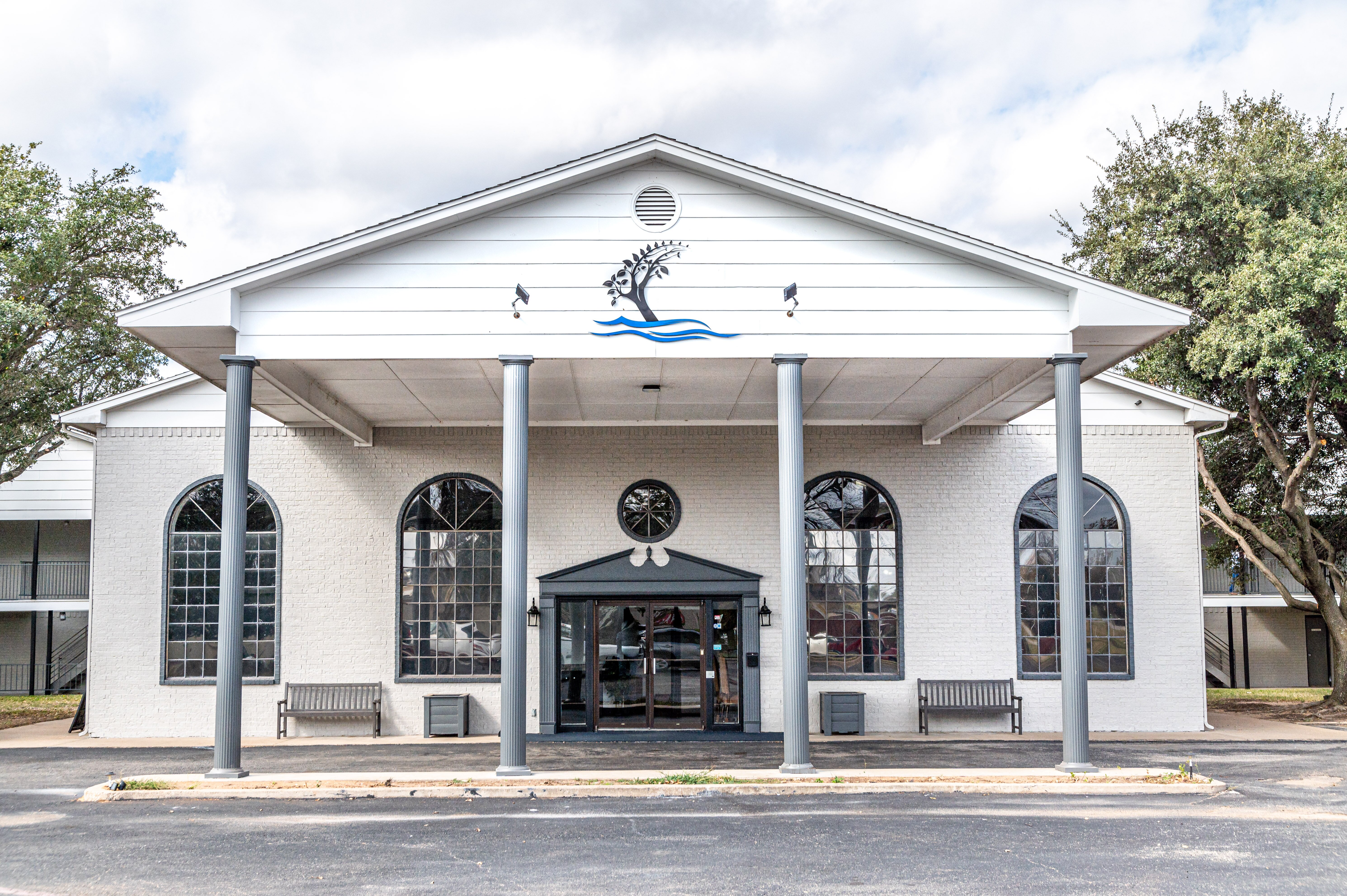 Lake View Inn-官方