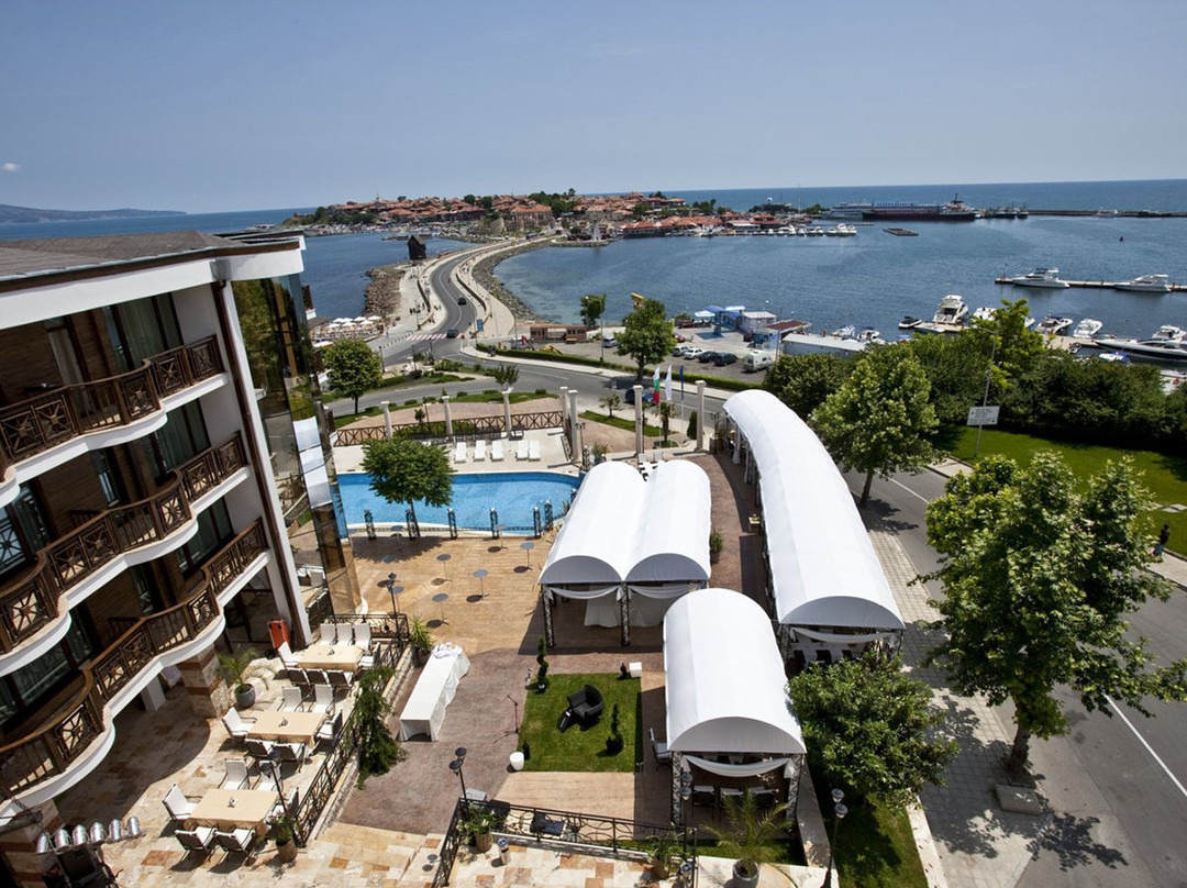 The Mill Hotel & Restaurant