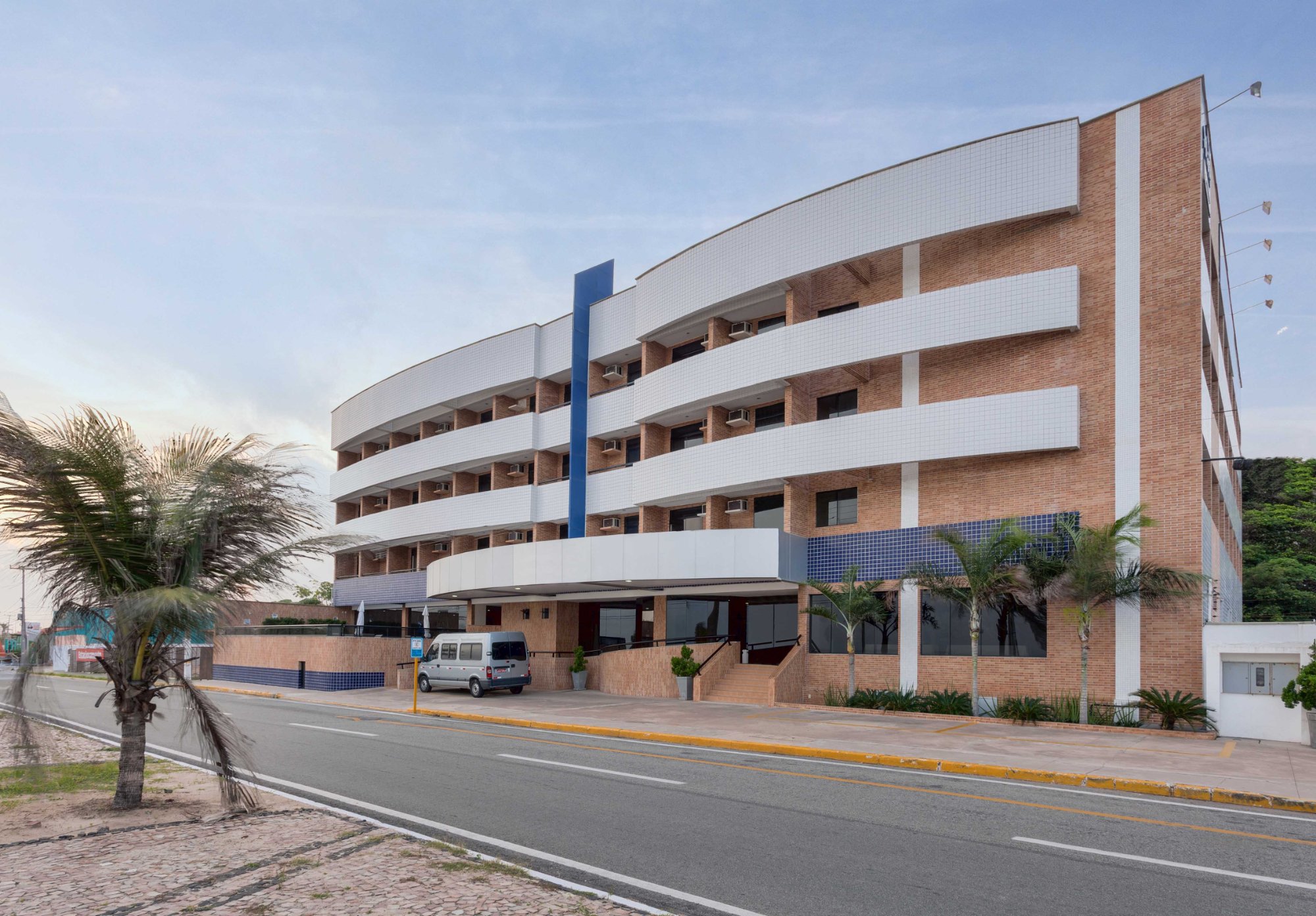 Praiabella Hotel-官方