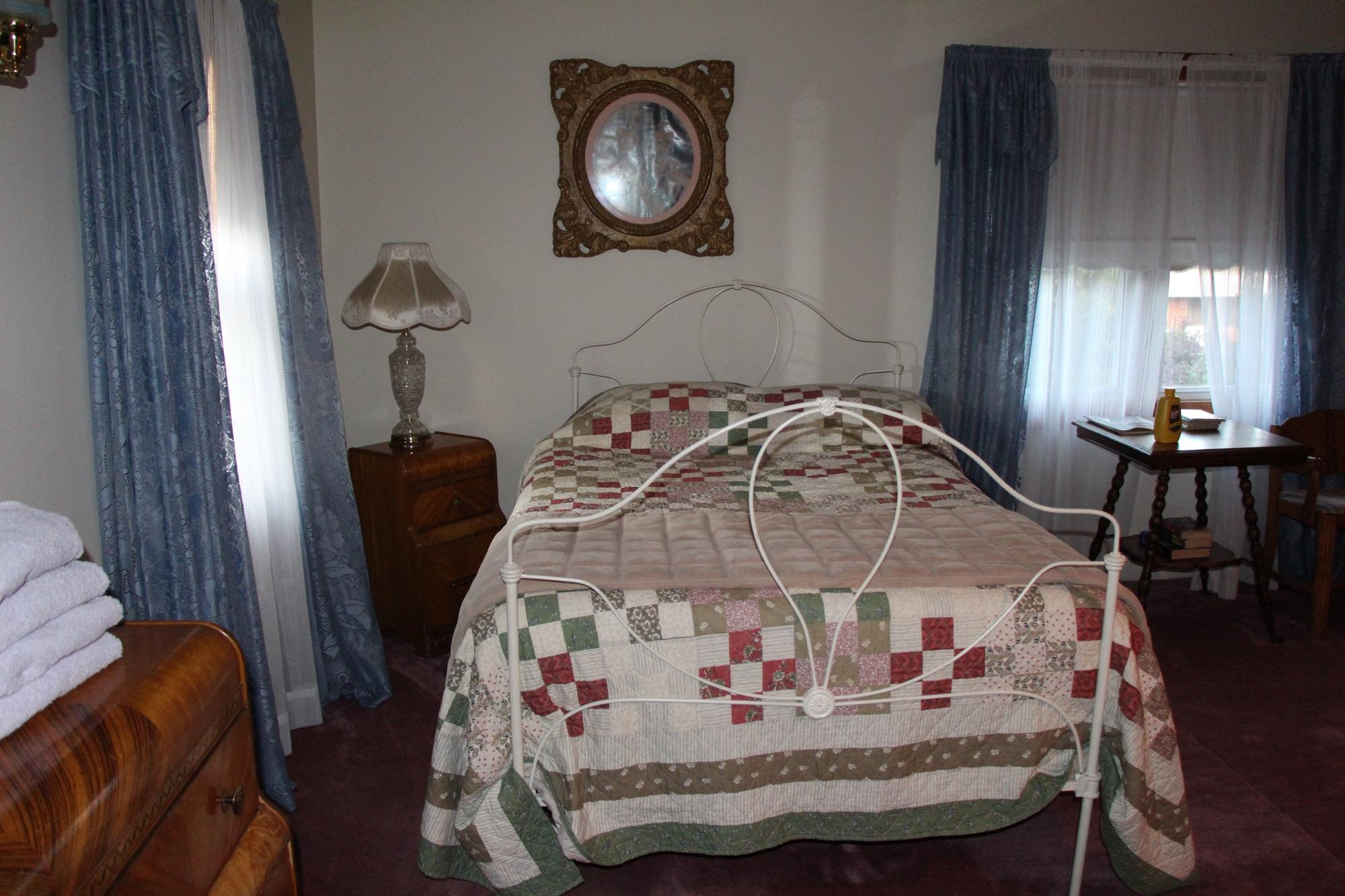 Granny O'Neil's River Inn Bed and Breakfast-客卧