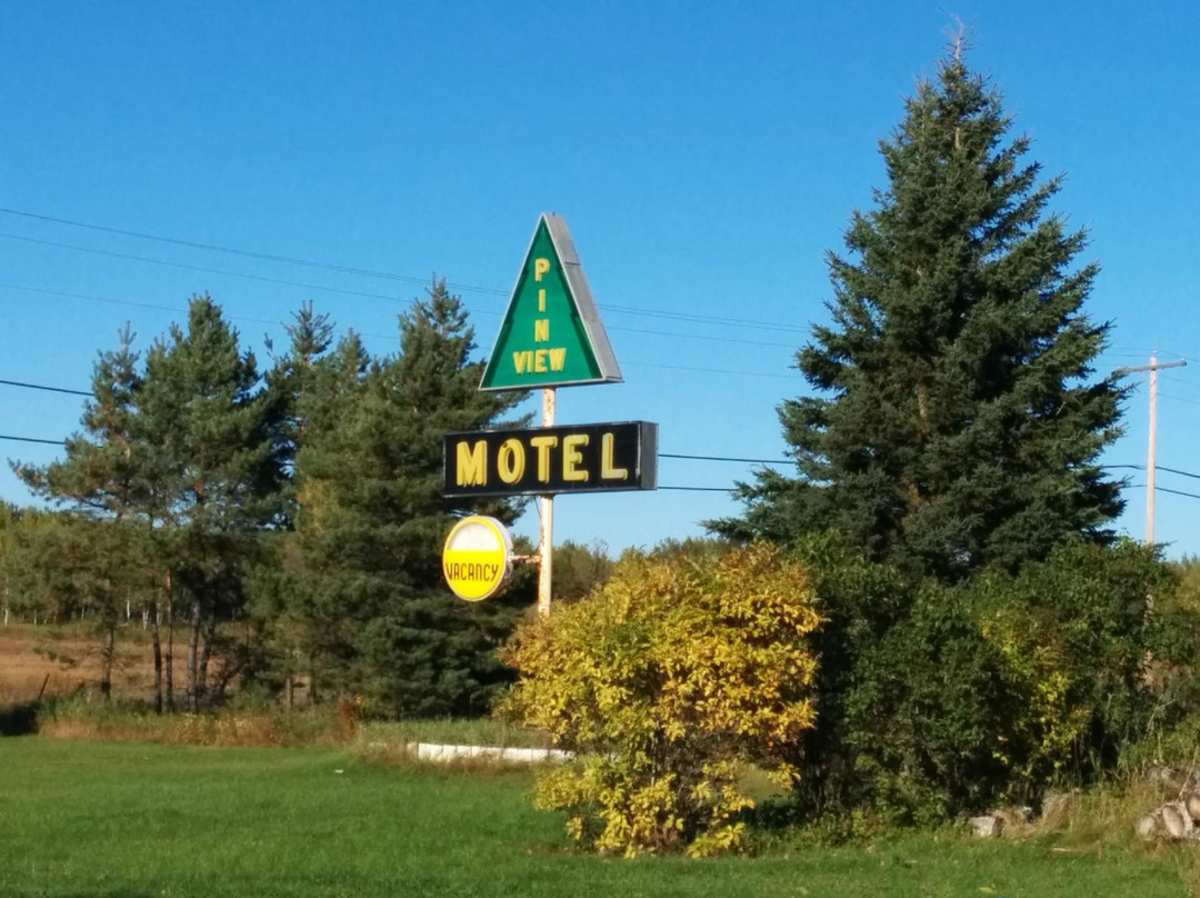 Pineview Motel