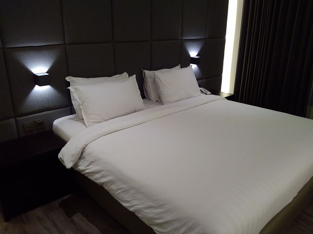 De Lobby Suite Hotel