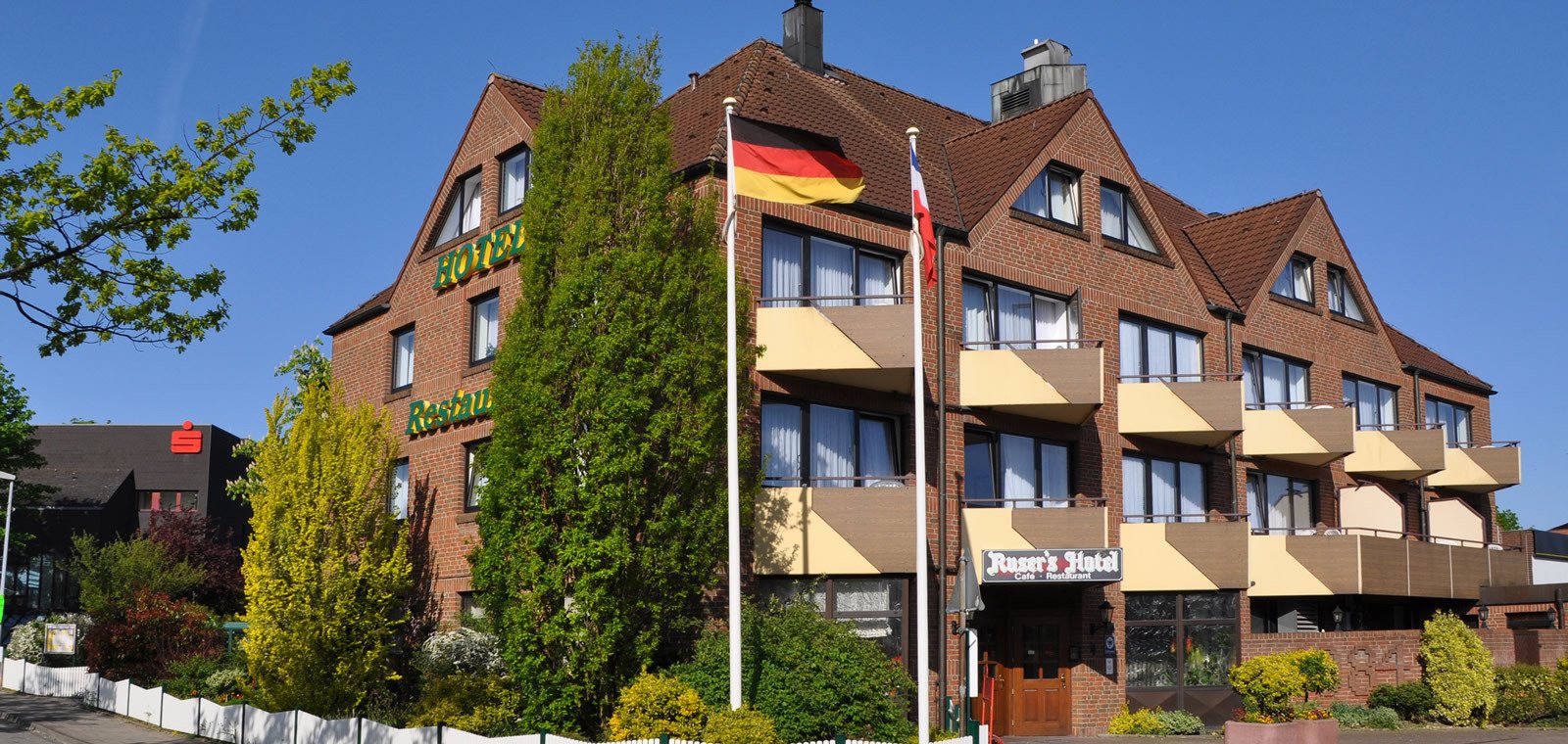 Ruser's Hotel-官方