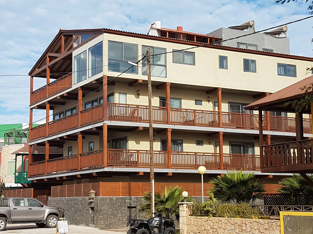 Angulo House
