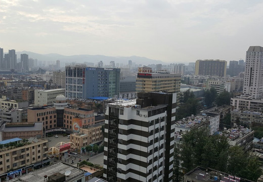 昆明翠怡酒店主图