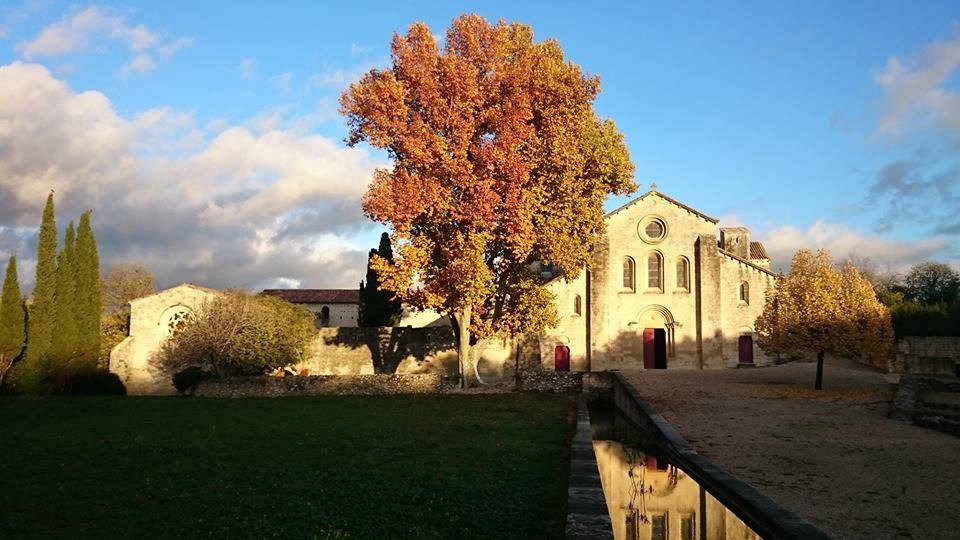 西瓦冈修道院景点图片