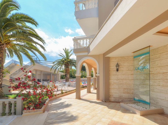 Karras Grande Resort主图