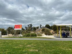 Rosebud Foreshore Playground景点图片