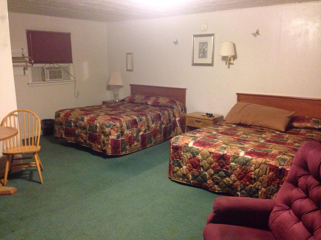 Clayton Motel