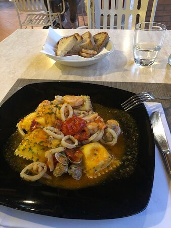 黎莱斯拉法托丽雅酒店主图