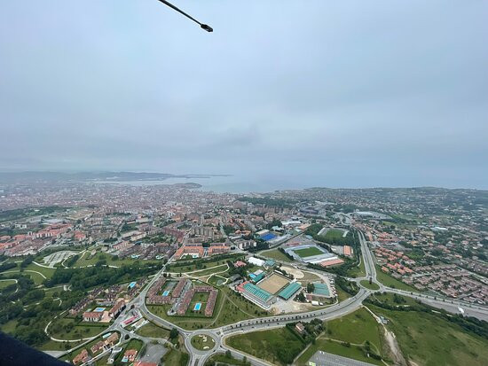 Volar en Asturias景点图片