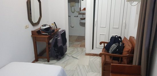 Hotel La Pinta主图