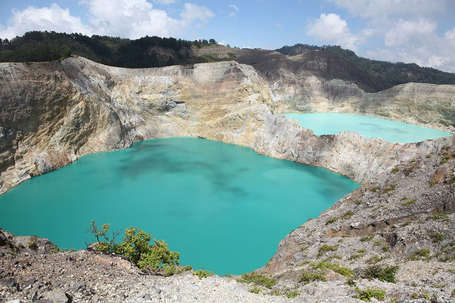Kelimutu Lake (Tri-Color Lake)景点图片