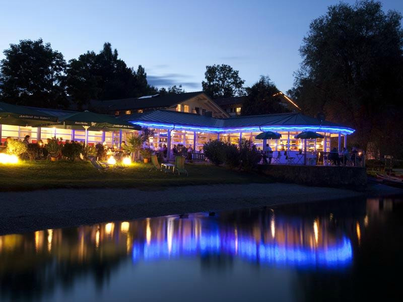 Gstadt am Chiemsee餐馆和美食-Tagesbar Inselblick