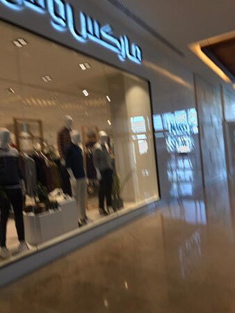 Marks and Spencer-Al Zahra必去景点