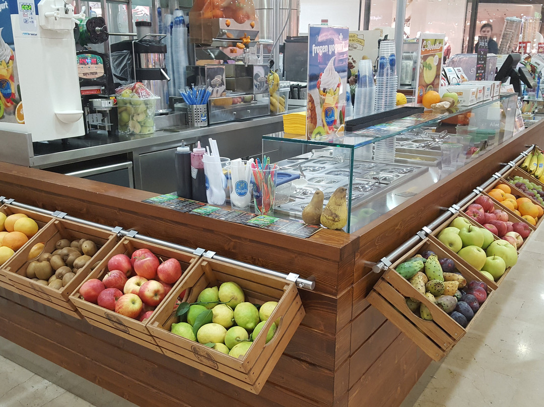 CFB Fruit Bar C/C Maximall