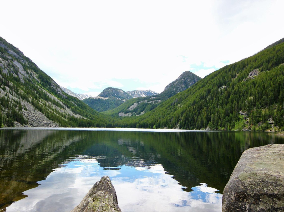 Lava Lake Trail景点图片