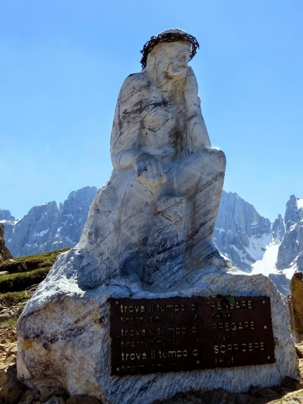 Trekking del Cristo Pensante景点图片