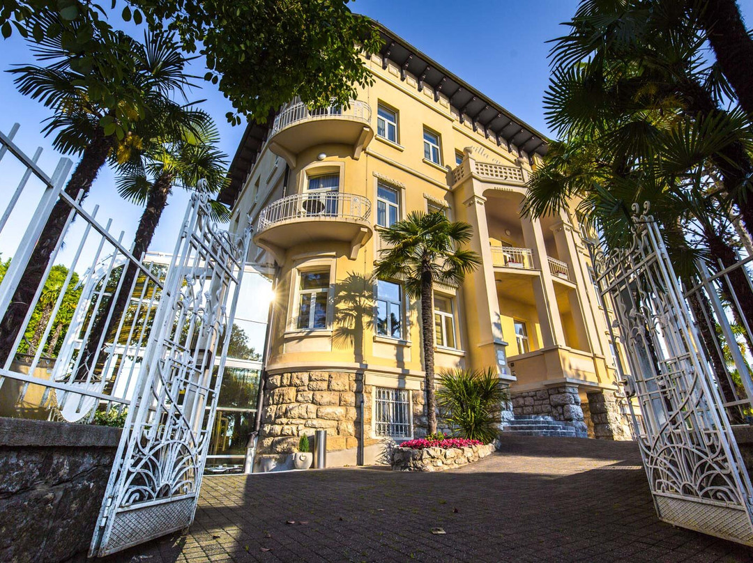 洛夫兰酒店住宿-Hotel Villa Eugenia